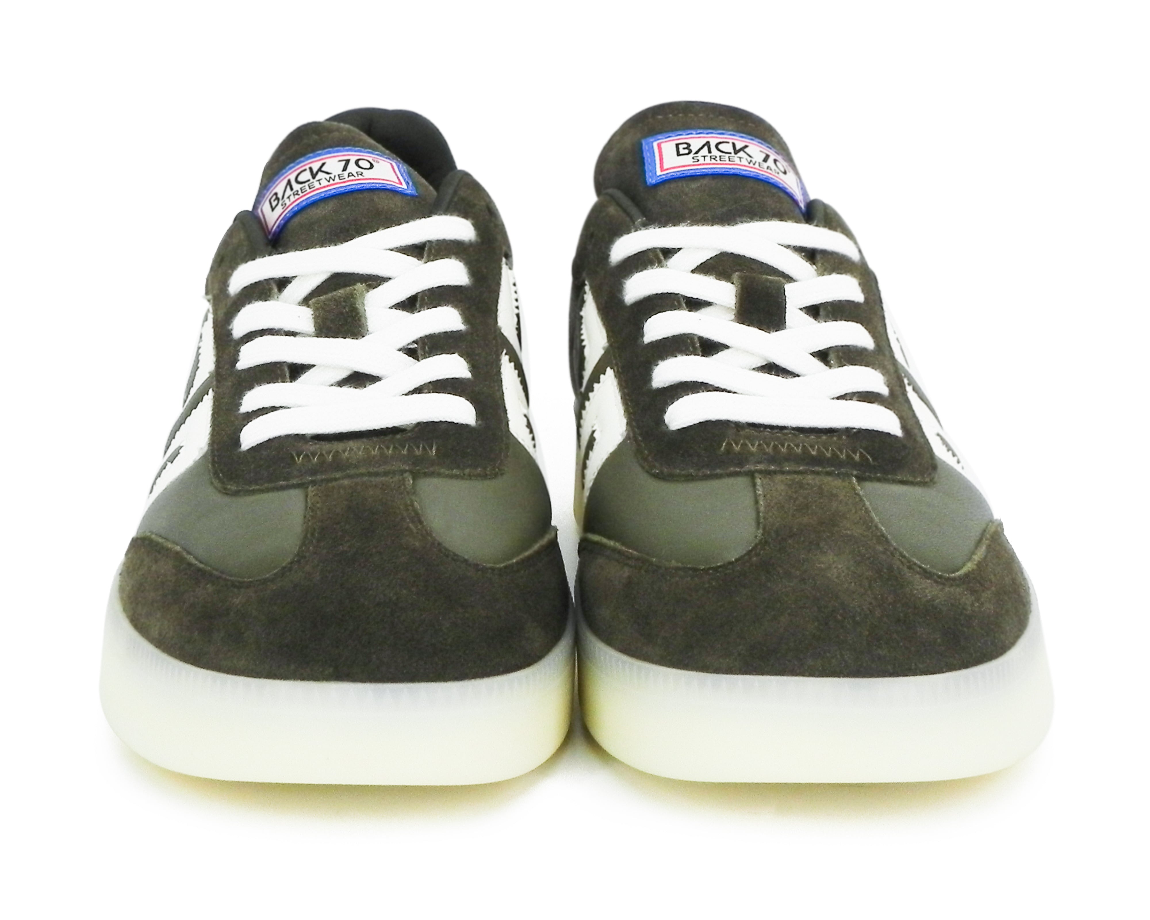 Back70 108004 Boston