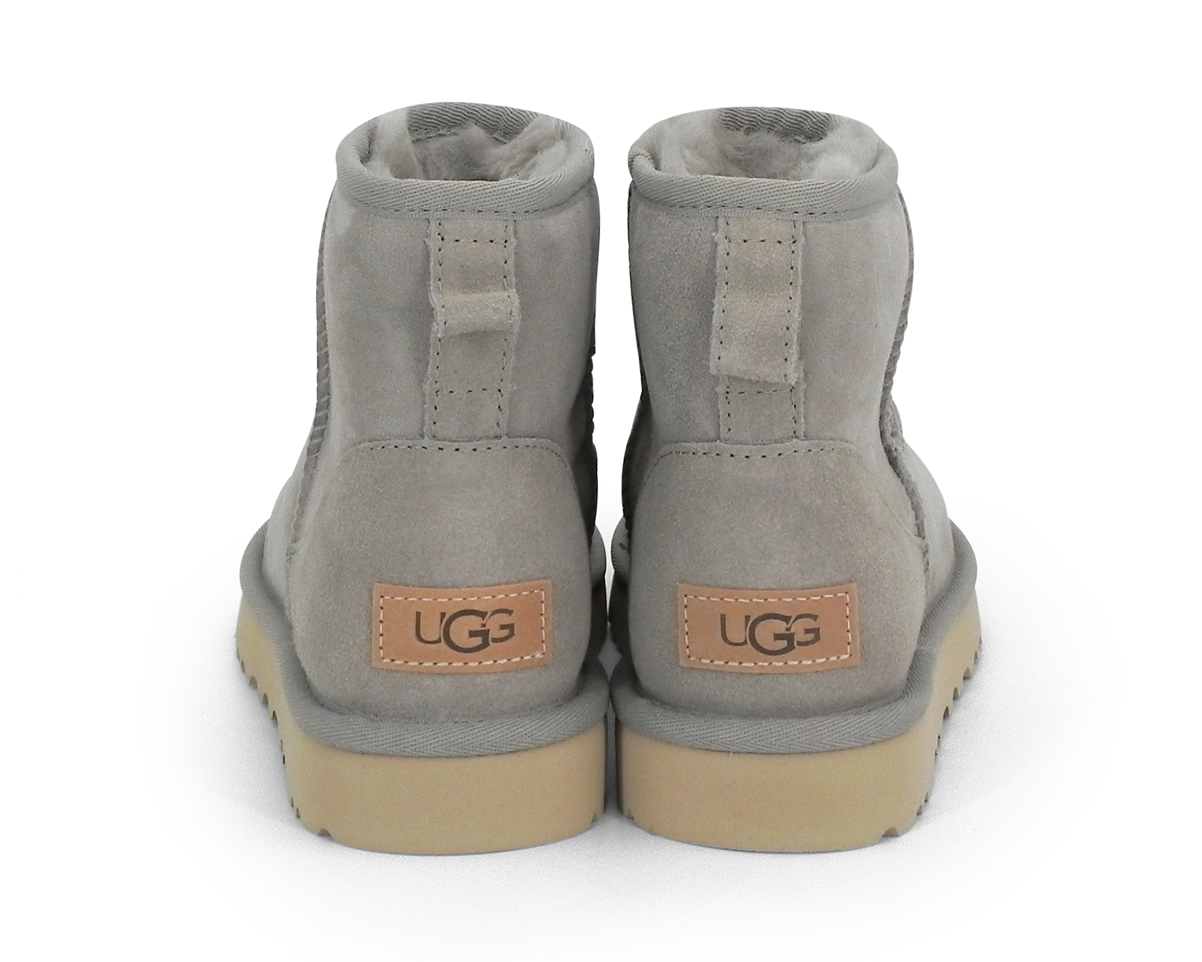 UGG 101622