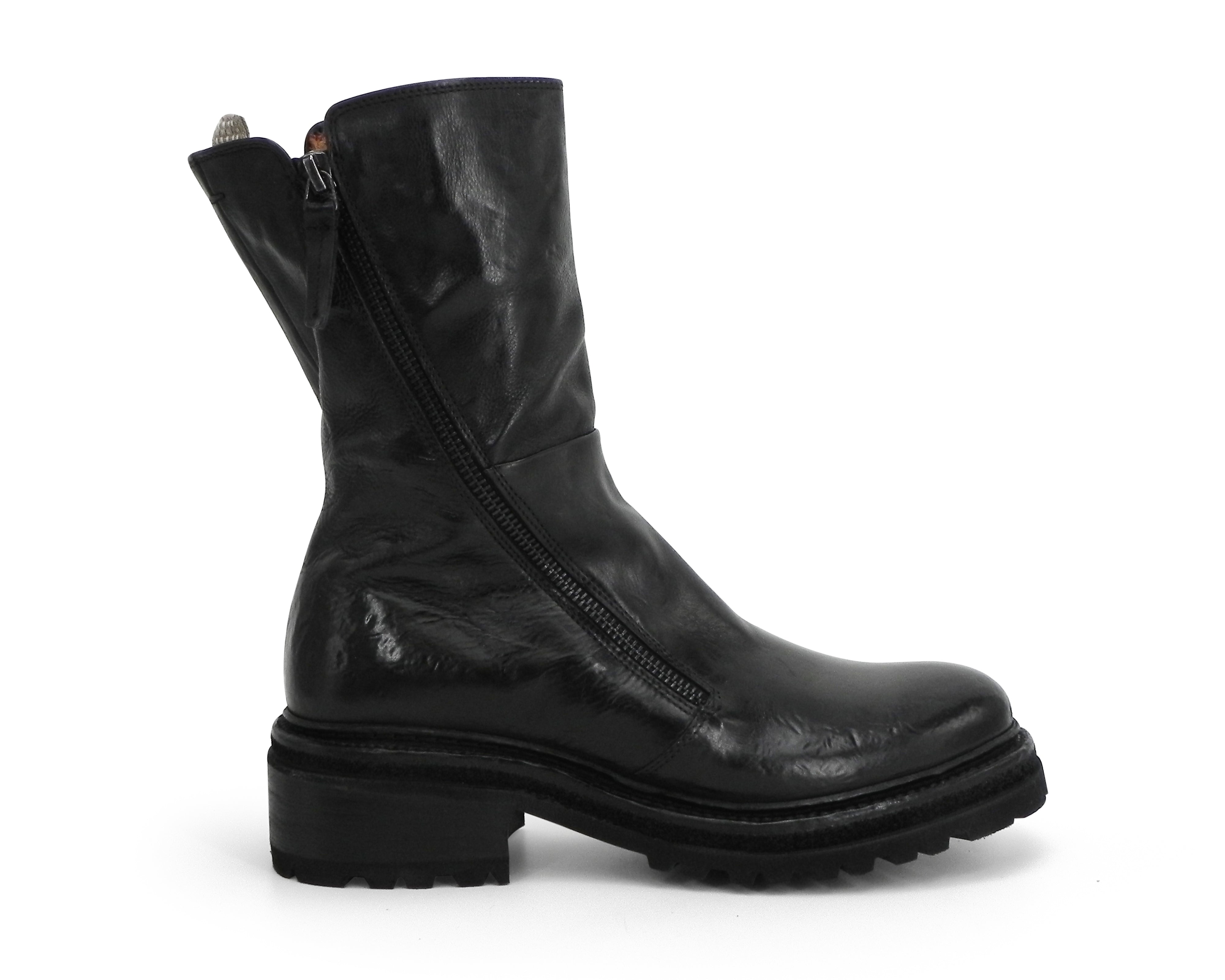 Cordwainer 222W42009D1