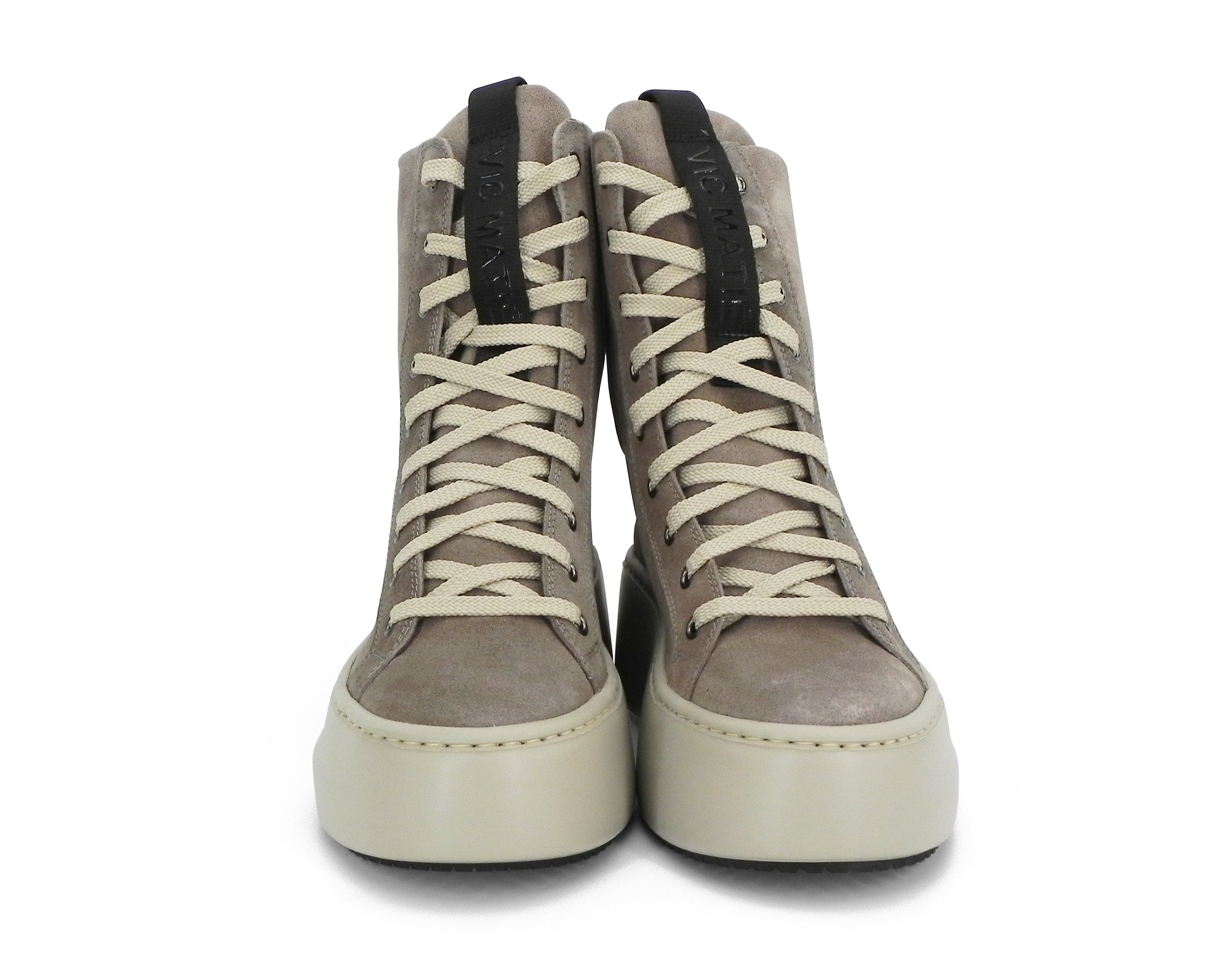 VicMatie B4750-305