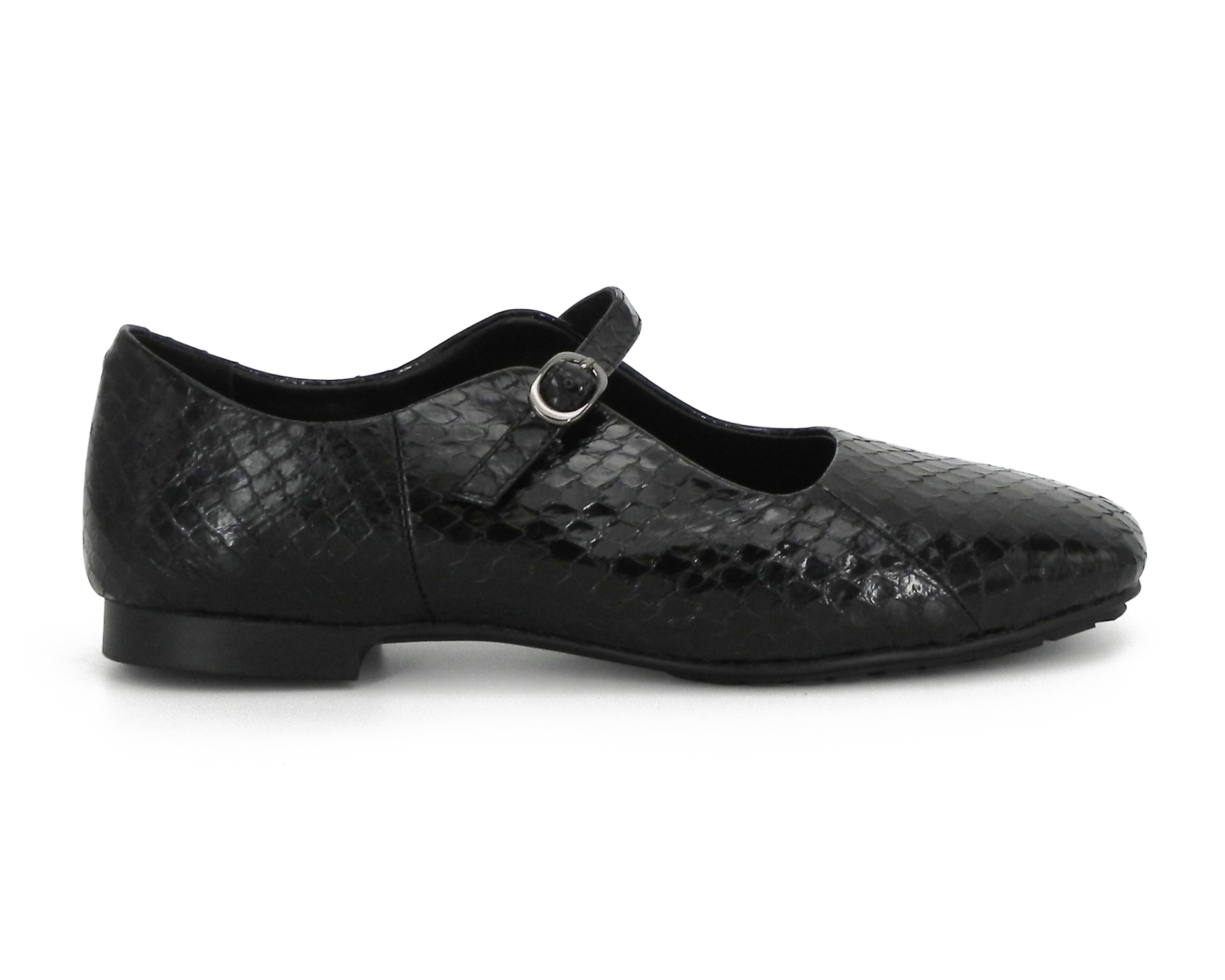 Blackrose Dory E
