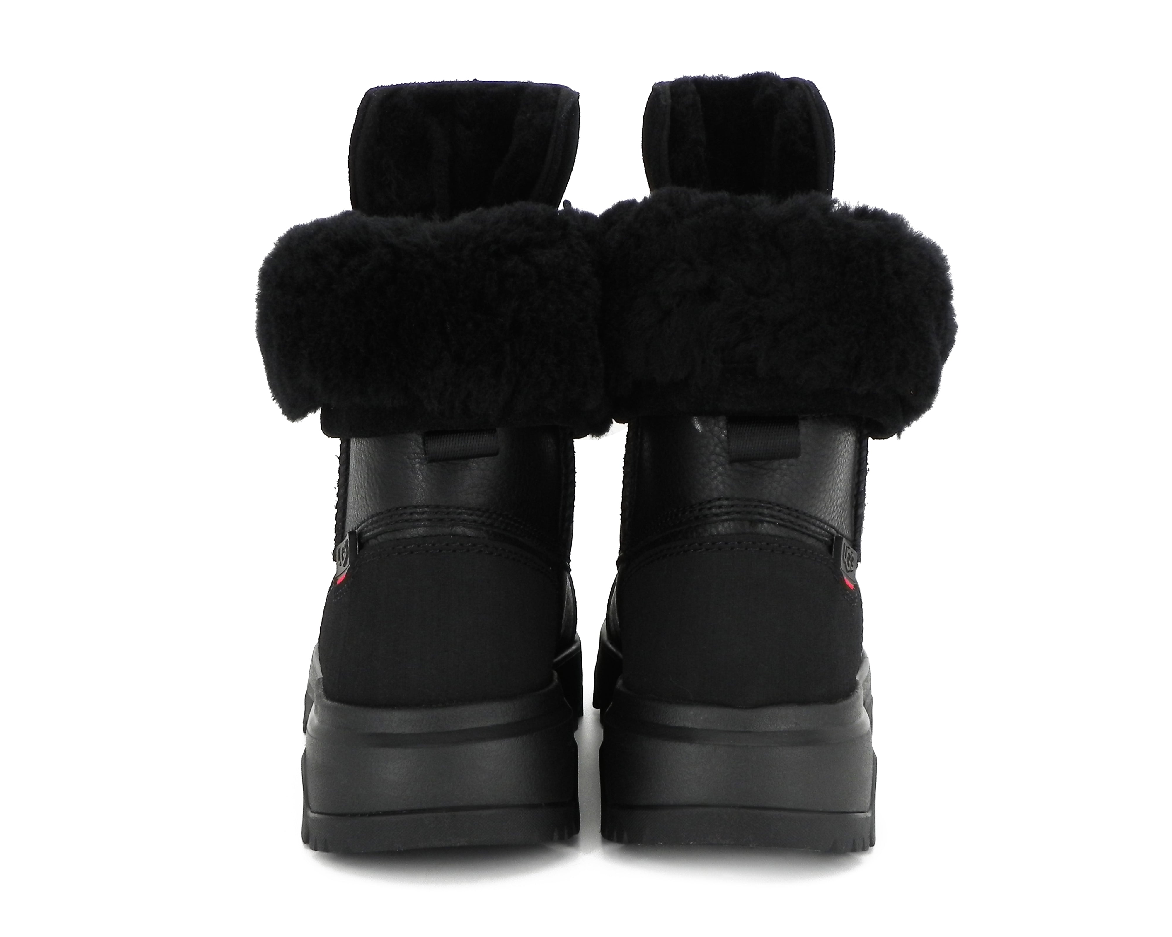 UGG 1170591