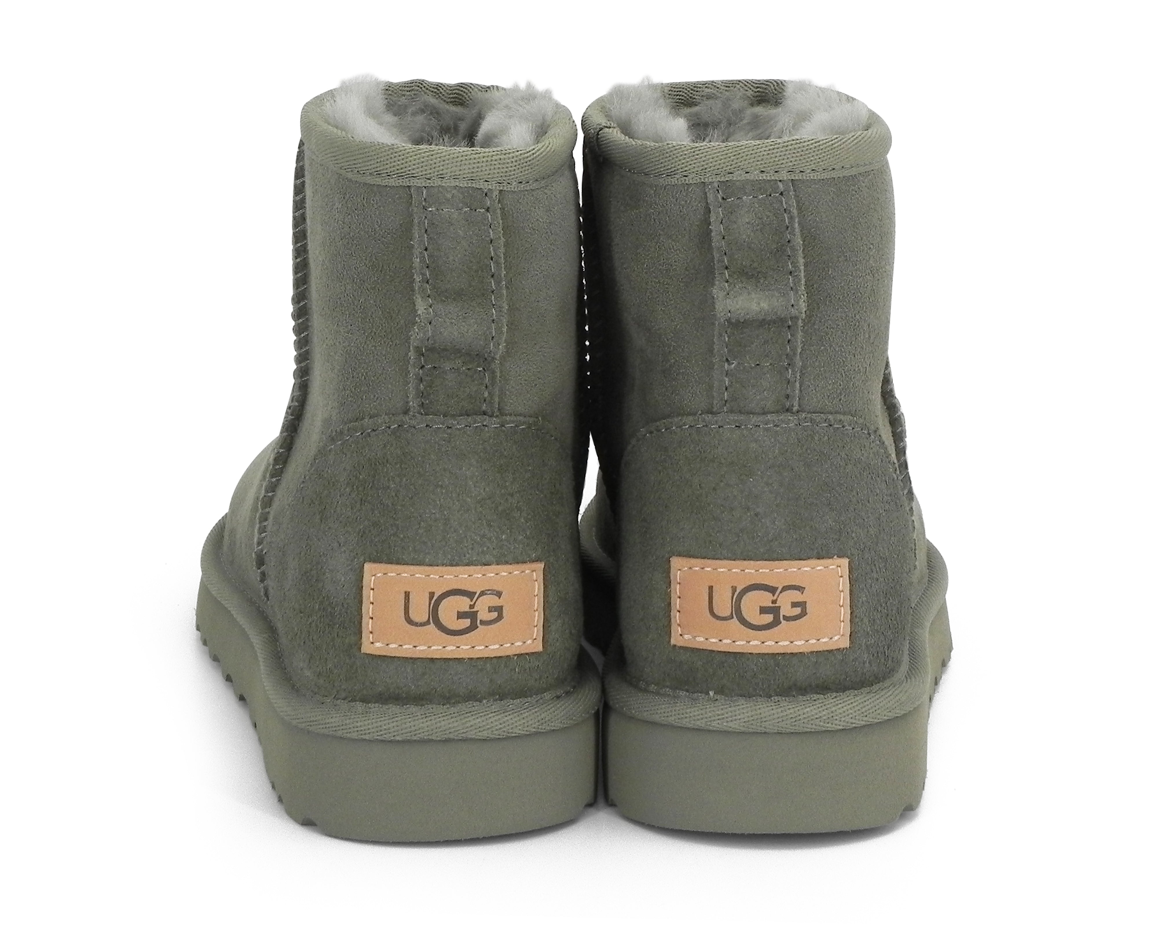 Classic Mini UGG 1016222