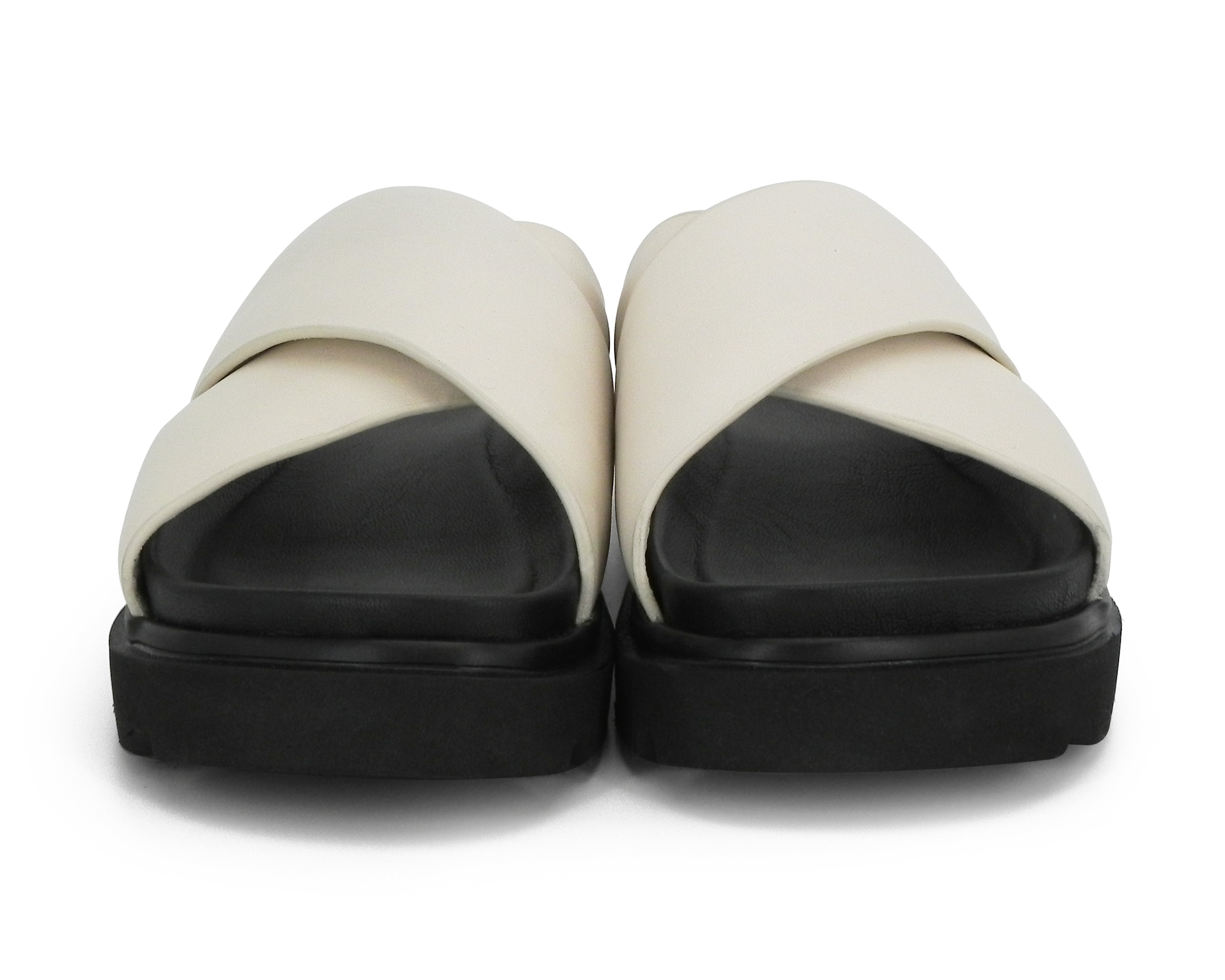 UGG 1152672