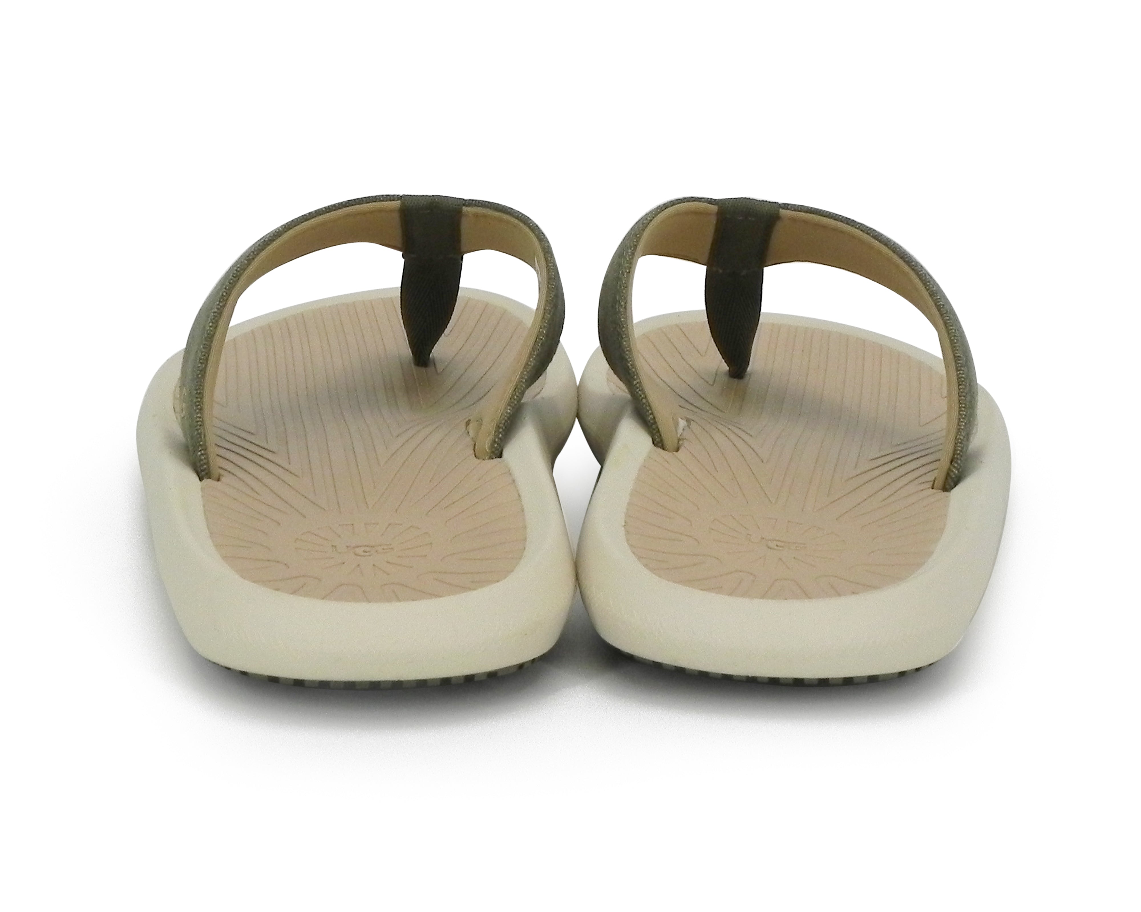 UGG 1124895