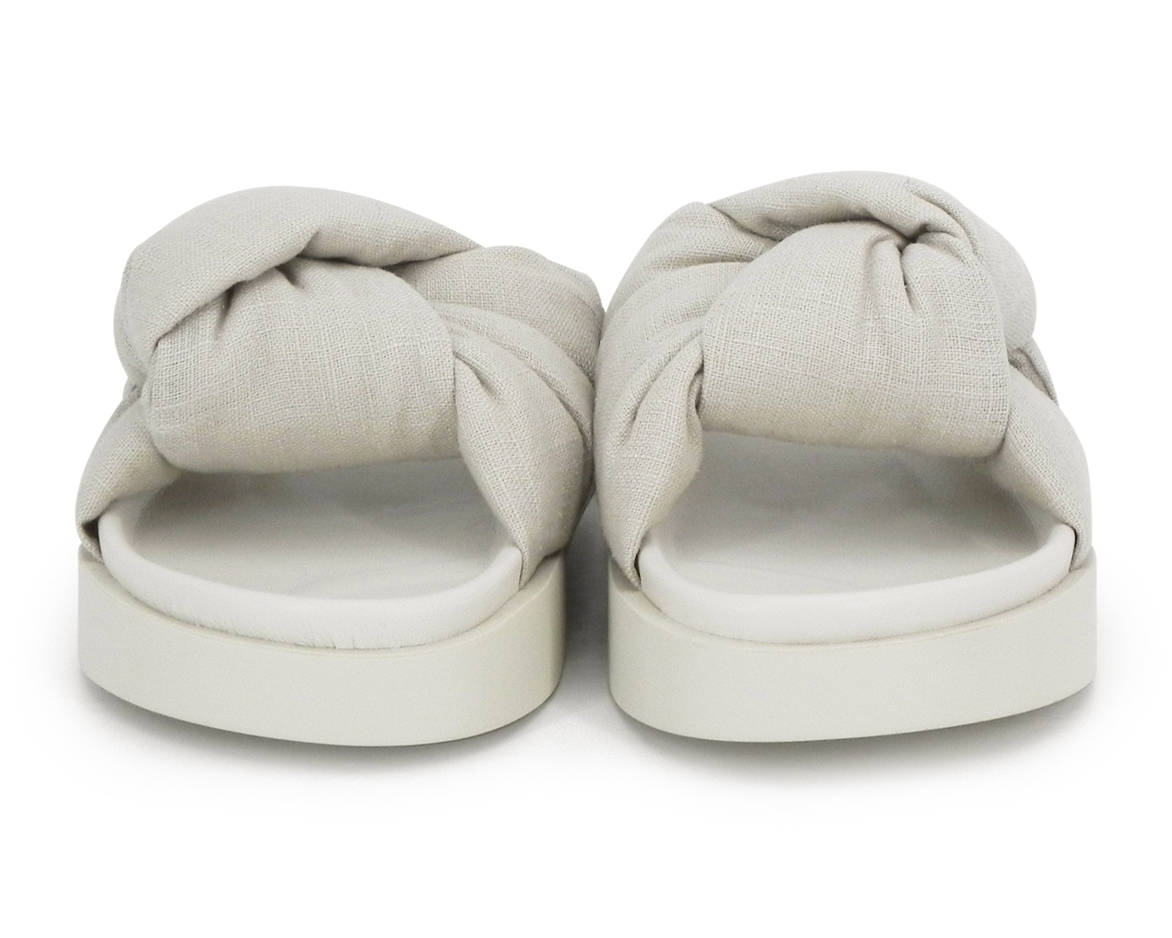 Inuikii Oversized Linen Knot