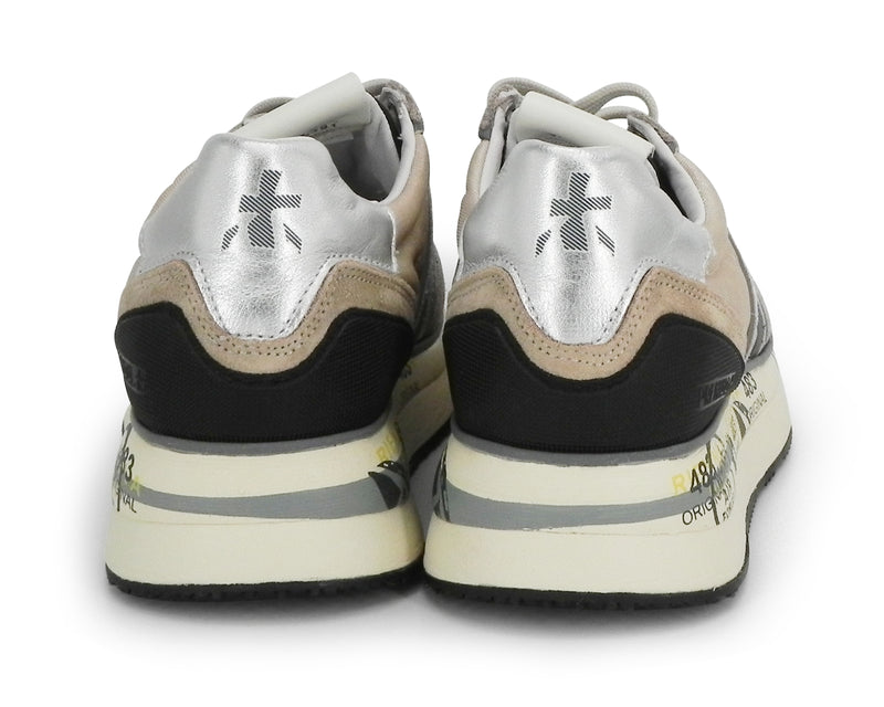 Premiata Conny