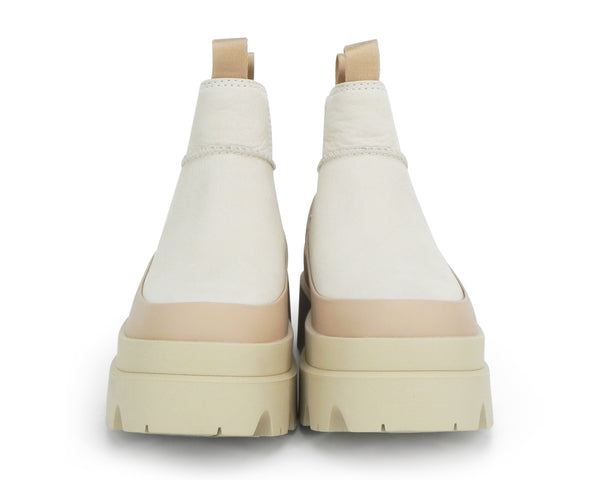 UGG 1143842